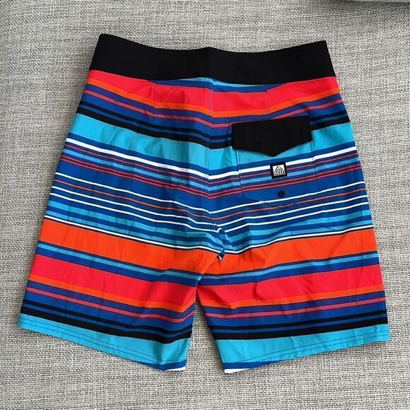 Reef Board Shorts Mens Size 29 Sharpe Striped Blue Red Swim Trunks - Picture 7 of 7
